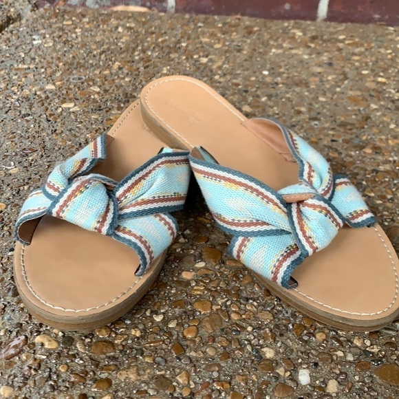 Universal Thread boho sandals - Picture 3 of 6